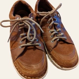 Born Suede and Leather Women's Shoes 8.5 (fits like an 8)